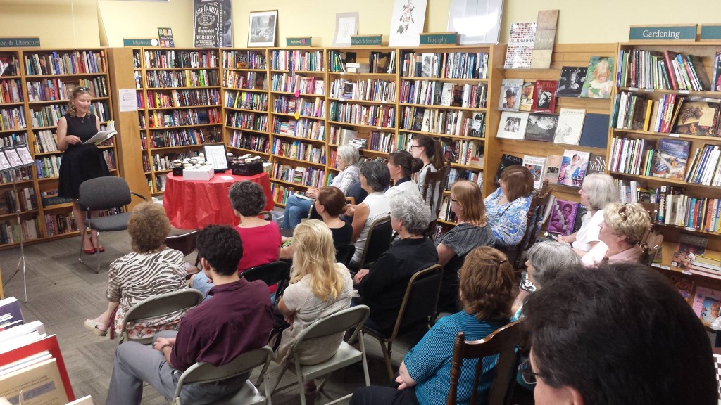 Mullis reading at BCB (2)_07.31.15